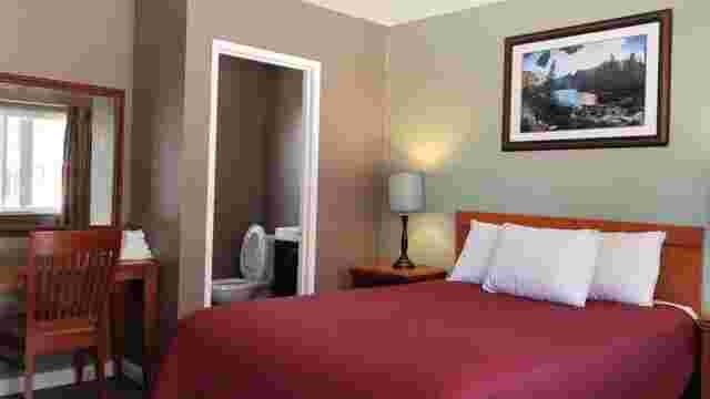 A & A Lake Tahoe Inn
