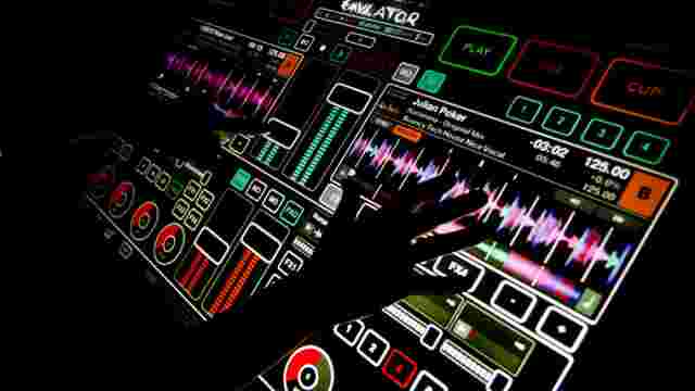 Lake DJ