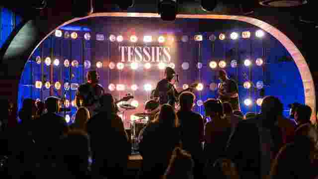 Tessie’s Cocktails & Chords at Caesars Republic Lake Tahoe