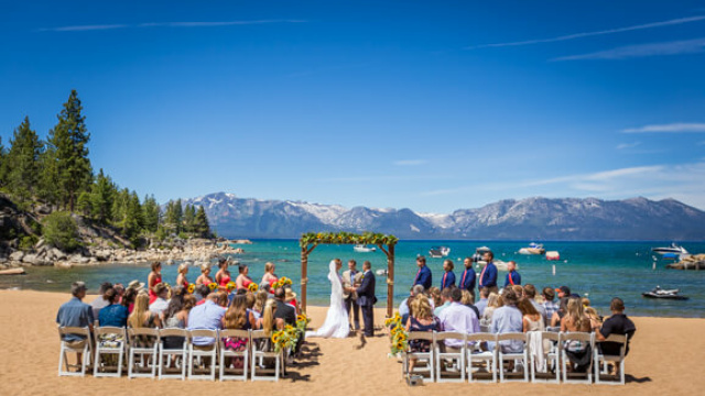Round Hill Pines Beach Resort Wedding Venue